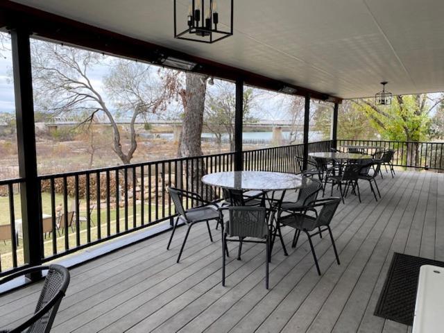 Dabbs Hotel Bed And Breakfast Llano Exterior foto